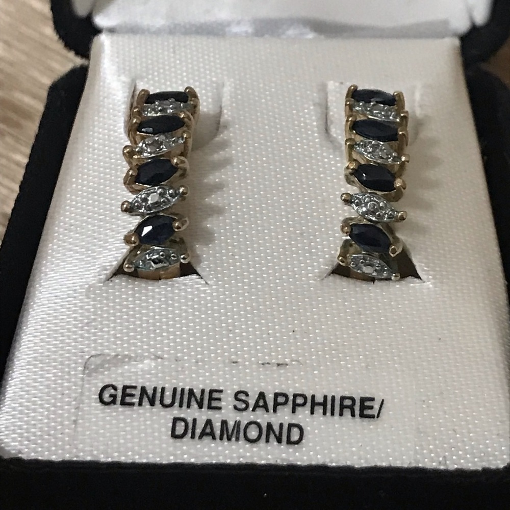 Sapphire/Diamond/Gold earrings